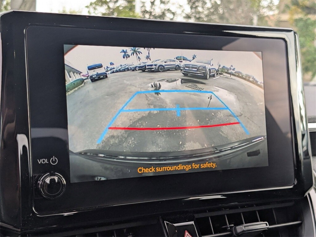 Thumbnail: 2025 Toyota Corolla - 18