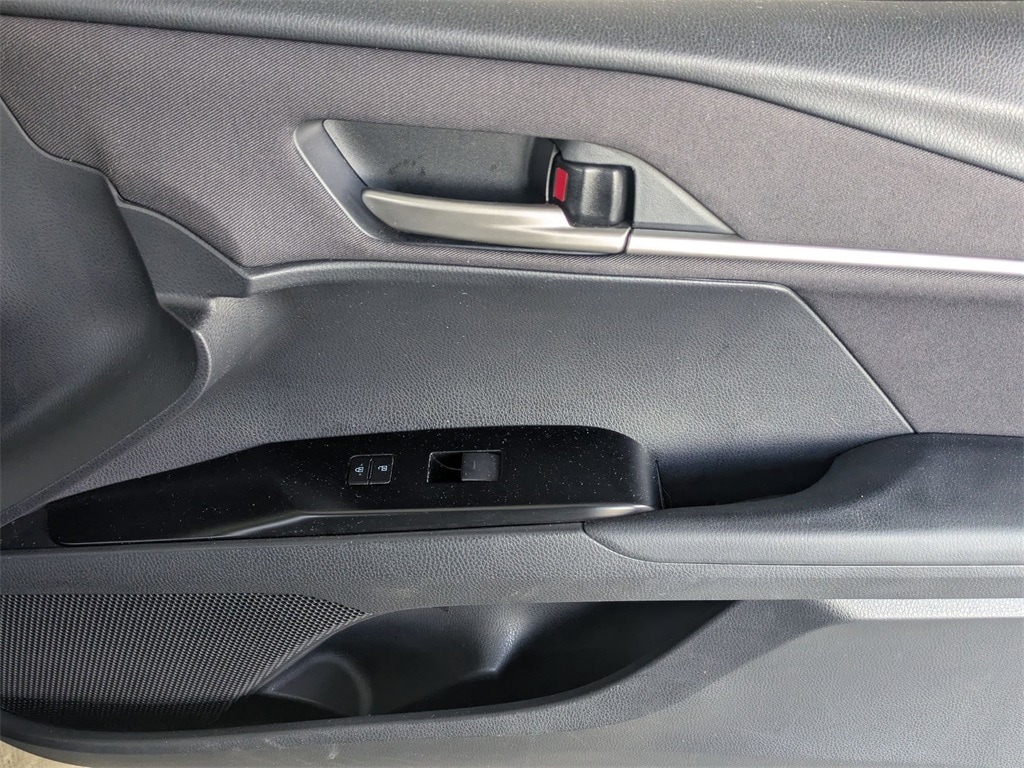 Thumbnail: 2025 Toyota Camry - 34