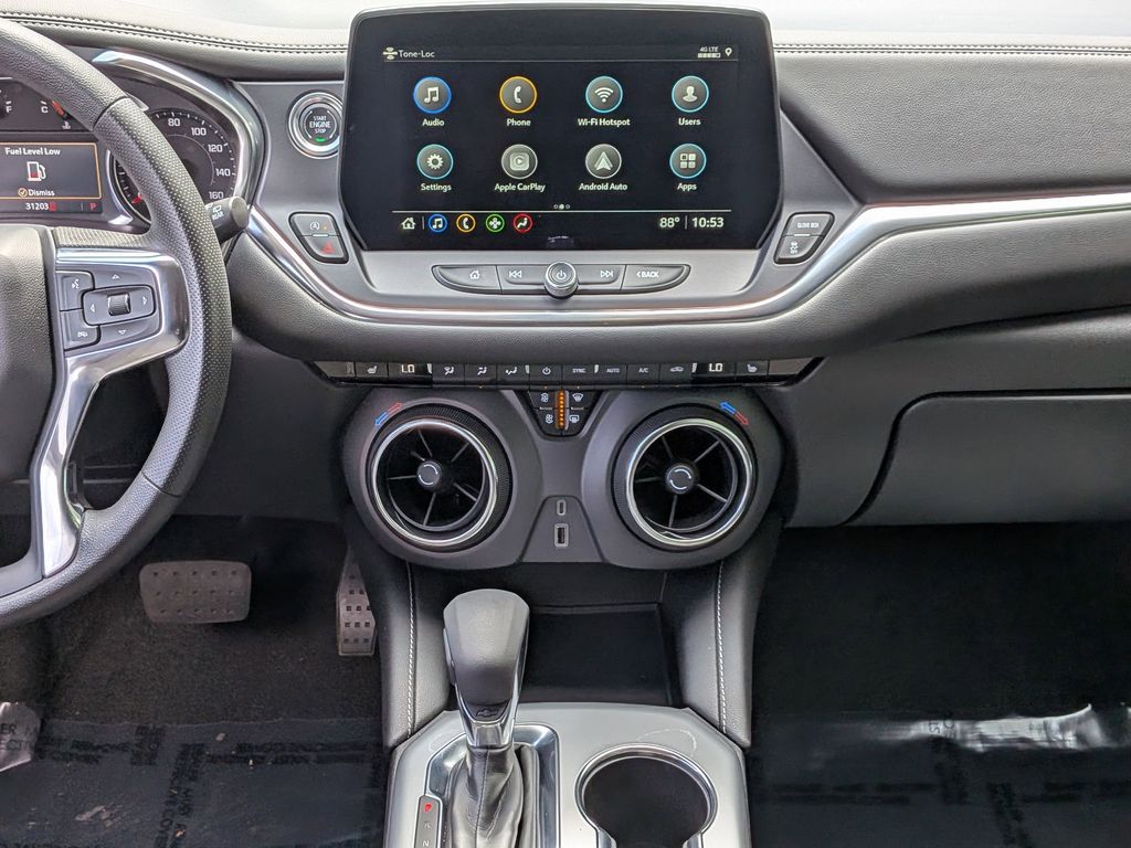Thumbnail: 2025 Chevrolet Blazer - 19