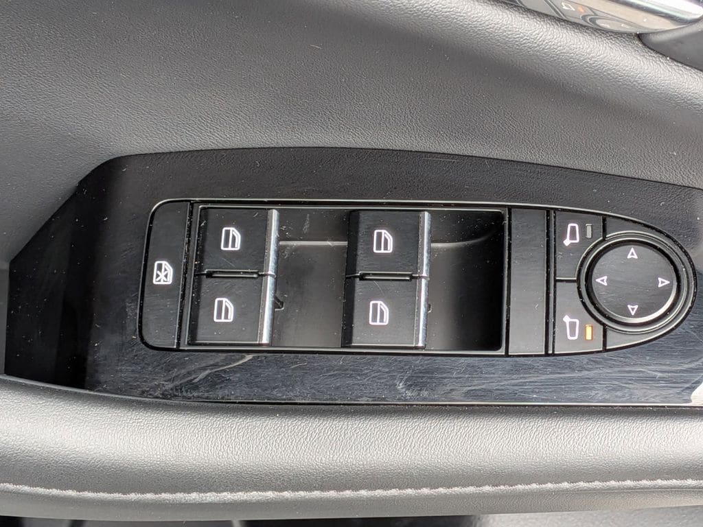 Thumbnail: 2025 Mazda Mazda3 - 15