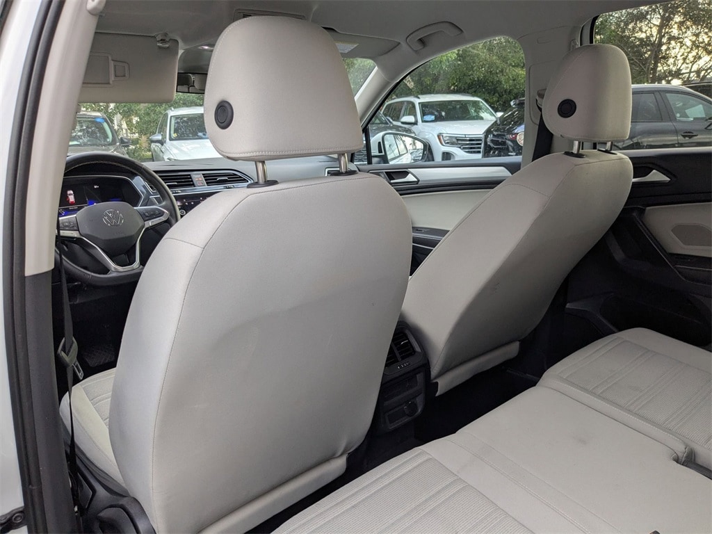 Thumbnail: 2024 Volkswagen Tiguan - 22