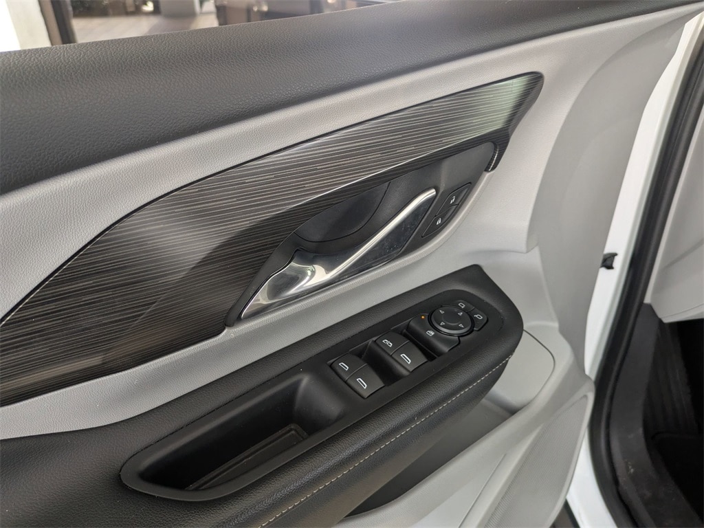 Thumbnail: 2024 GMC Terrain - 23