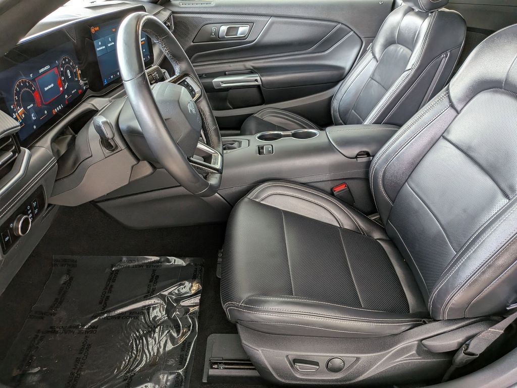 Thumbnail: 2025 Ford Mustang - 20