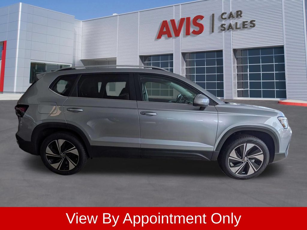 Thumbnail: 2025 Volkswagen Taos - 5