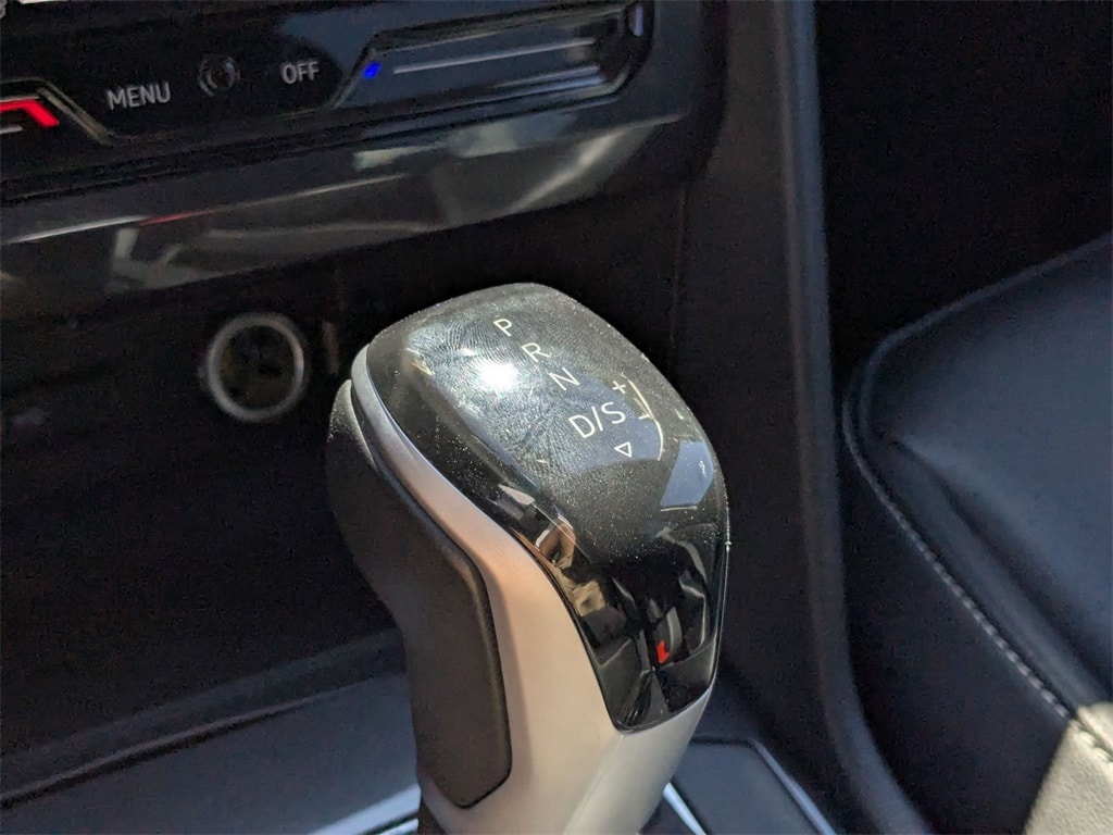 Thumbnail: 2024 Volkswagen Tiguan - 17