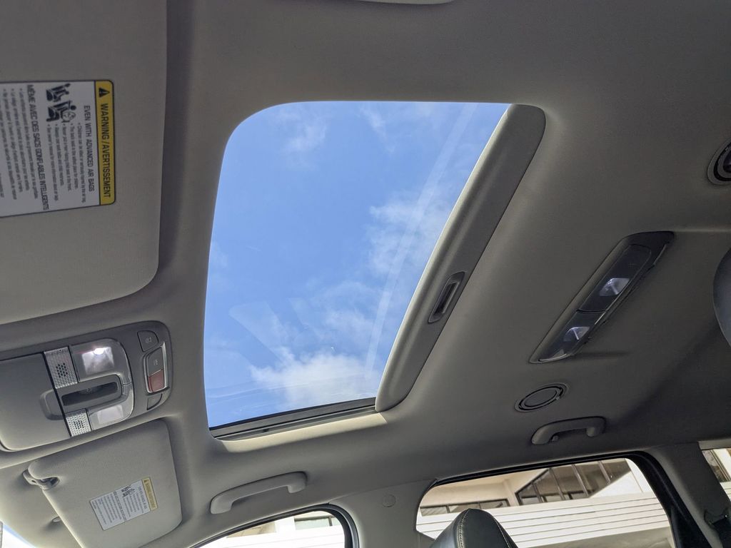 Thumbnail: 2025 Kia Telluride - 21