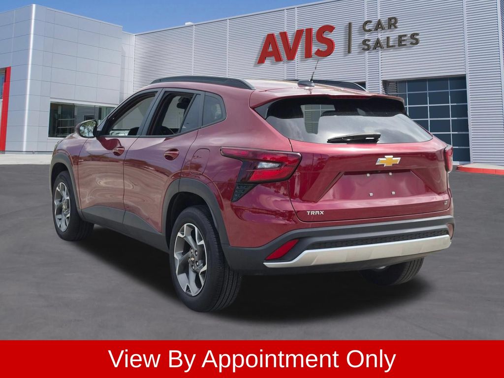 Thumbnail: 2025 Chevrolet Trax - 9