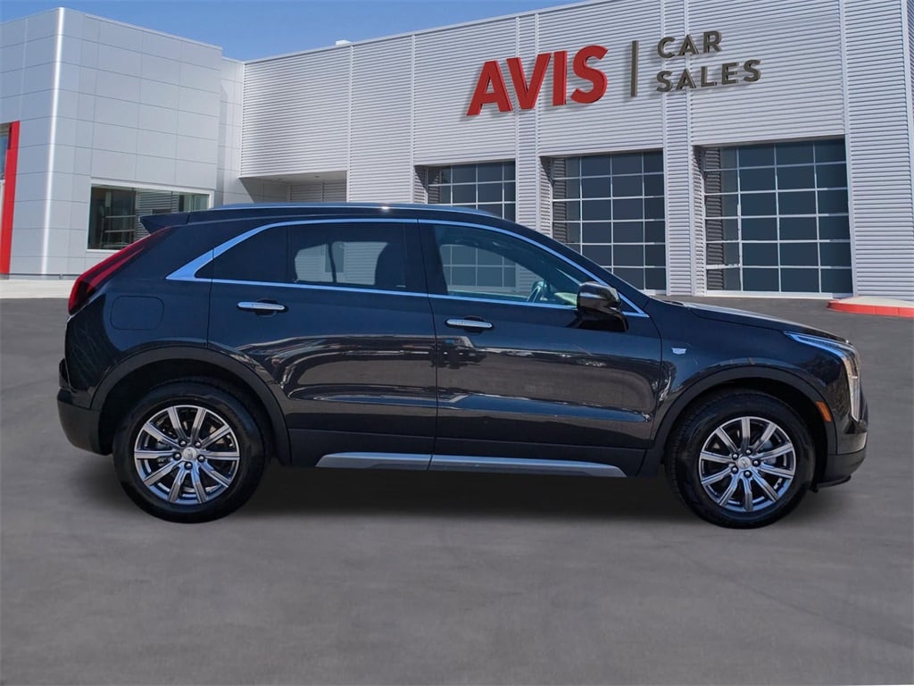 Thumbnail: 2023 Cadillac XT4 - 5