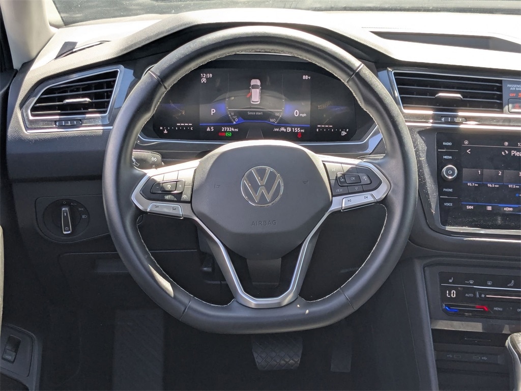 Thumbnail: 2024 Volkswagen Tiguan - 24