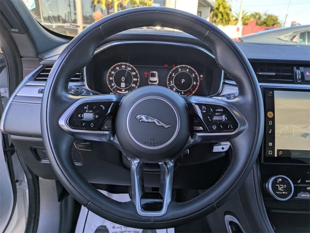 Thumbnail: 2024 Jaguar F-Pace - 17