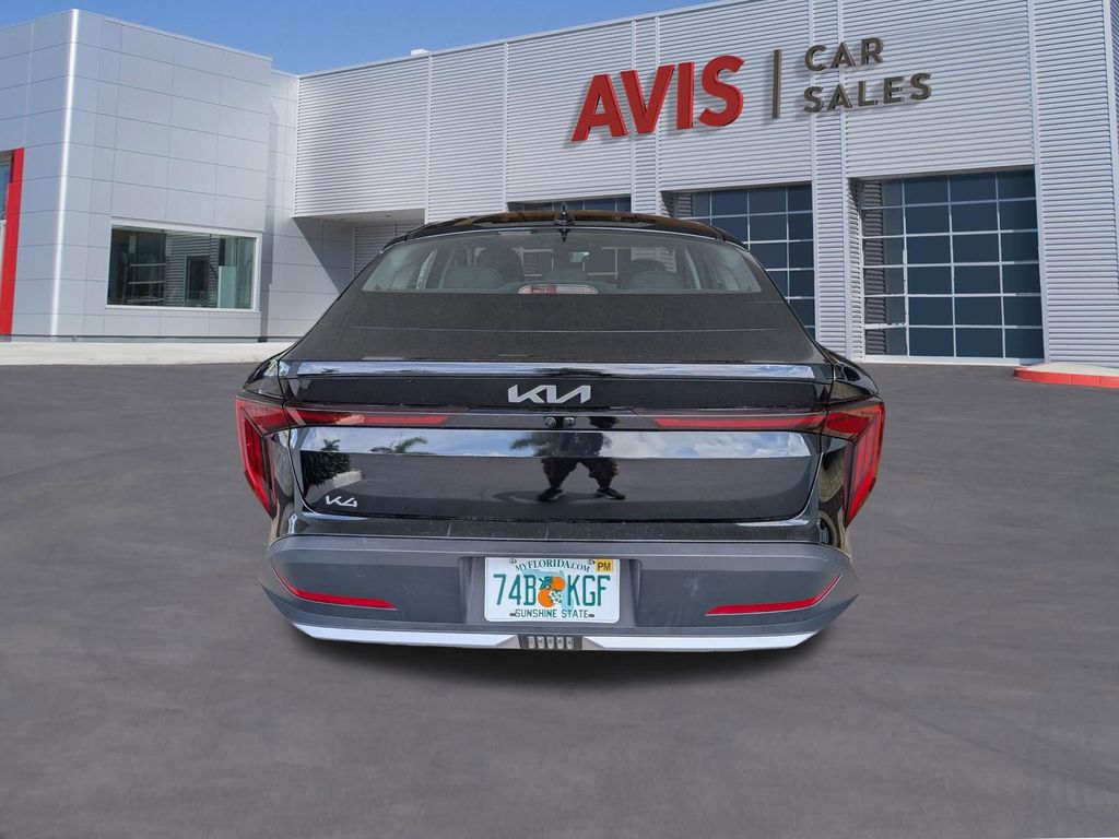 Thumbnail: 2025 Kia K4 - 9