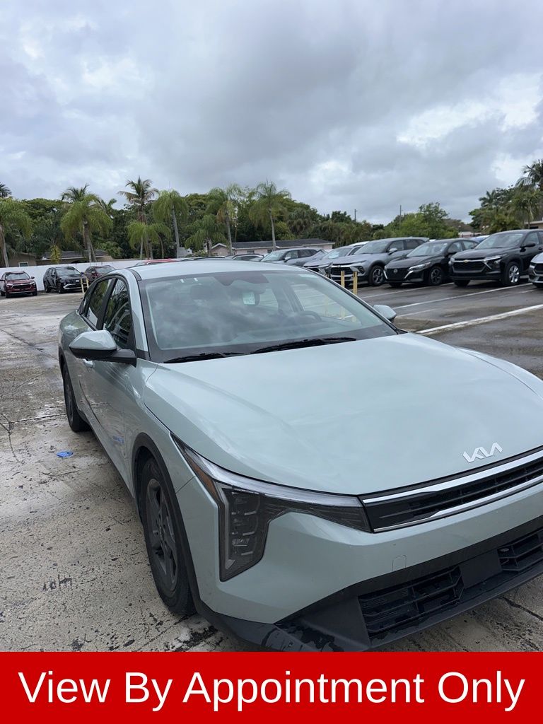 Thumbnail: 2025 Kia K4 - 7