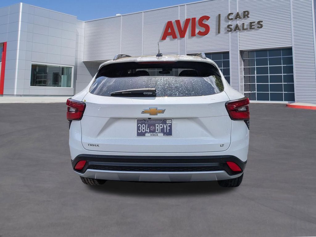 Thumbnail: 2025 Chevrolet Trax - 9