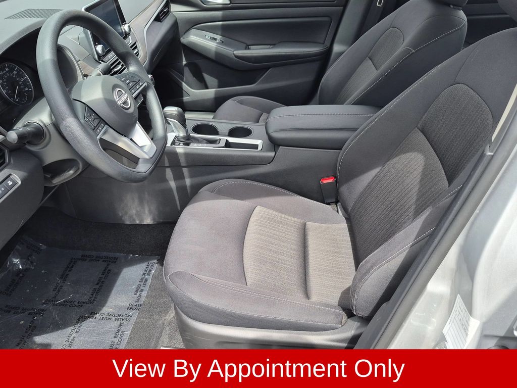 Thumbnail: 2025 Nissan Altima - 20