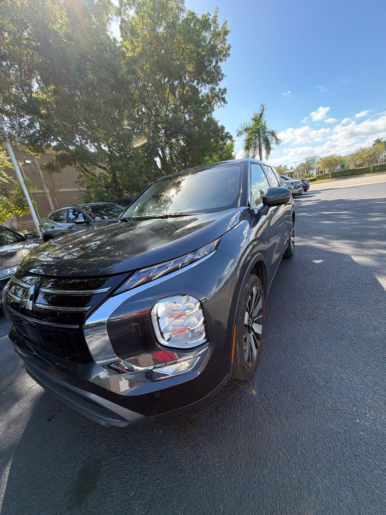 2025 Mitsubishi Outlander
