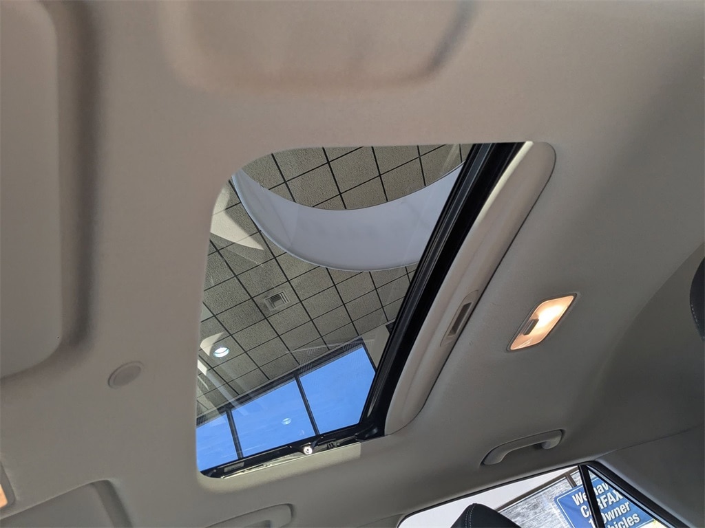 Thumbnail: 2025 Hyundai Venue - 20