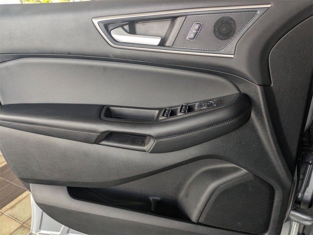 Thumbnail: 2024 Ford Edge - 21