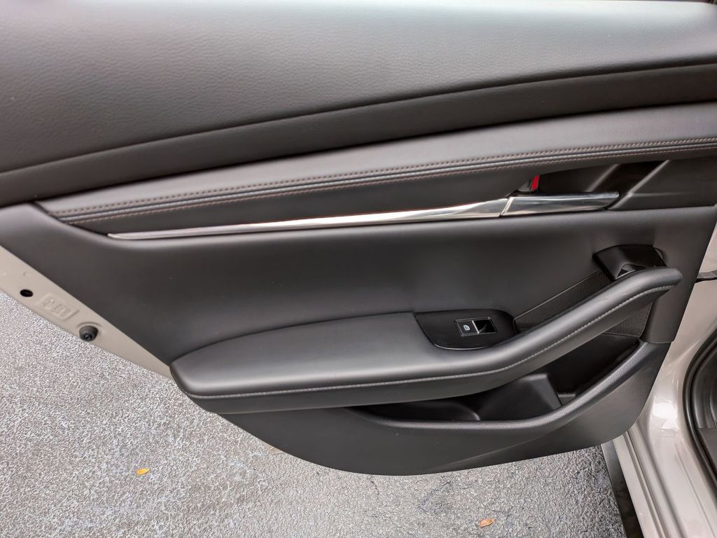 Thumbnail: 2025 Mazda Mazda3 - 24