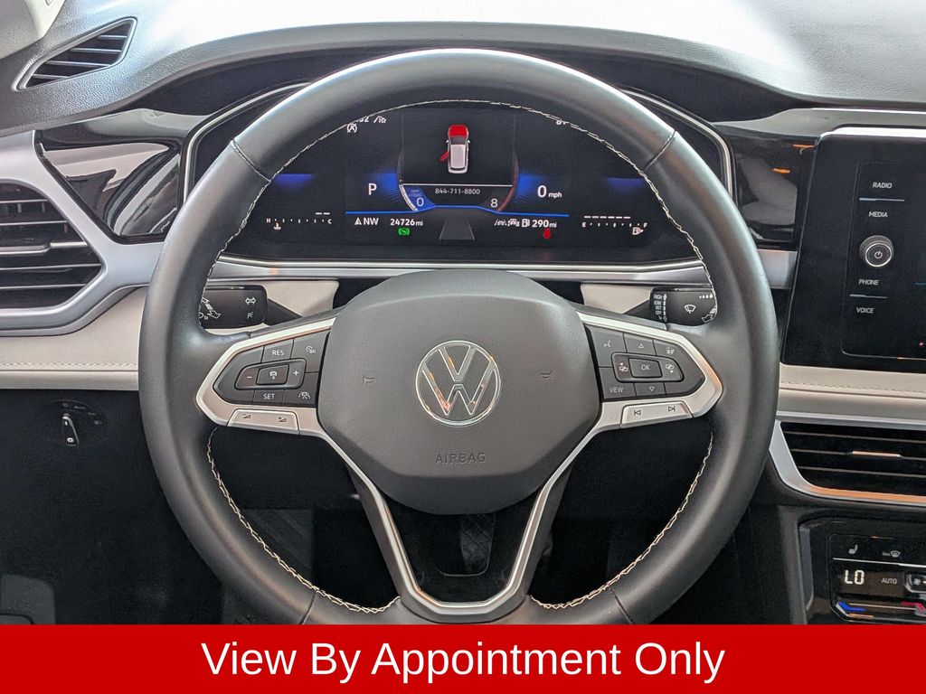 Thumbnail: 2025 Volkswagen Taos - 24