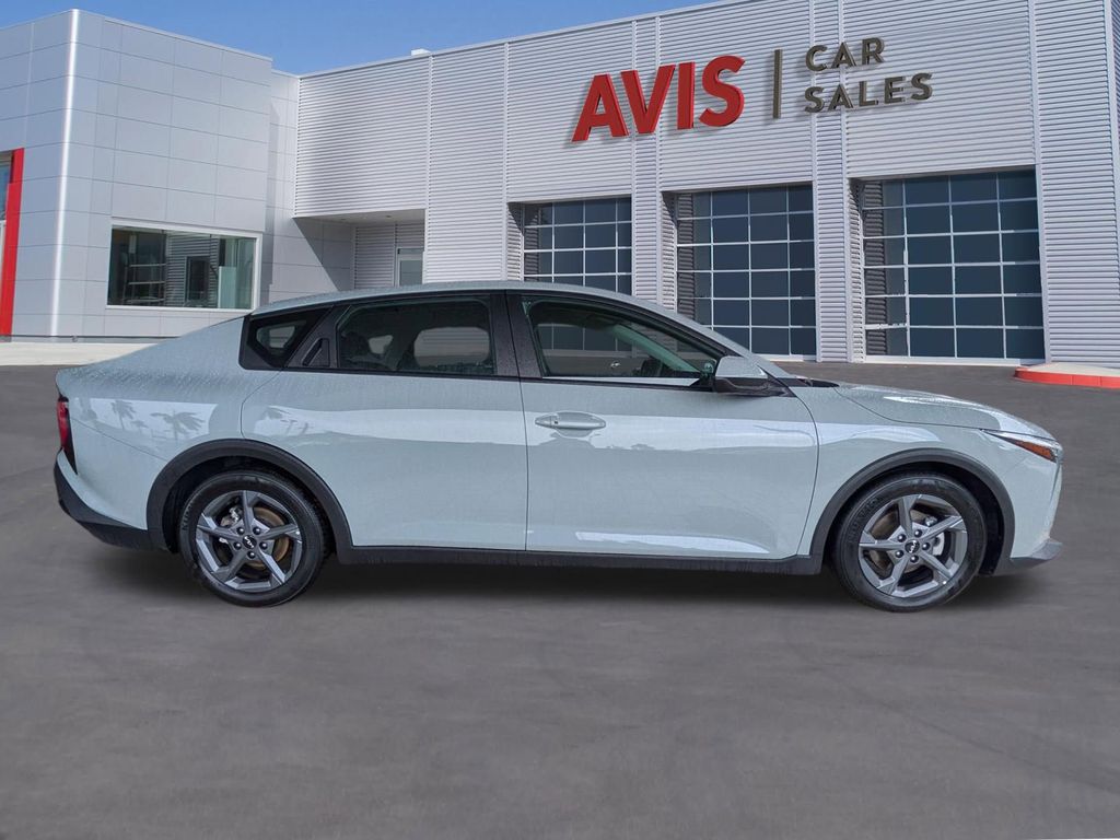 Thumbnail: 2025 Kia K4 - 5