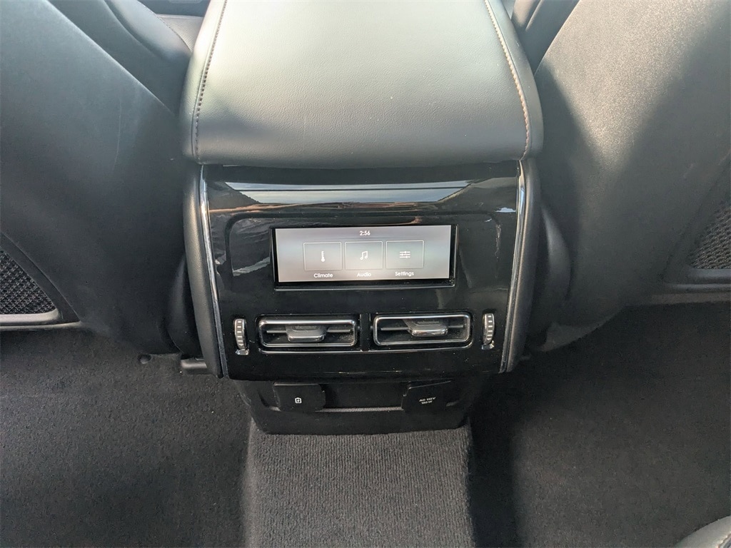 Thumbnail: 2023 Lincoln Aviator - 29