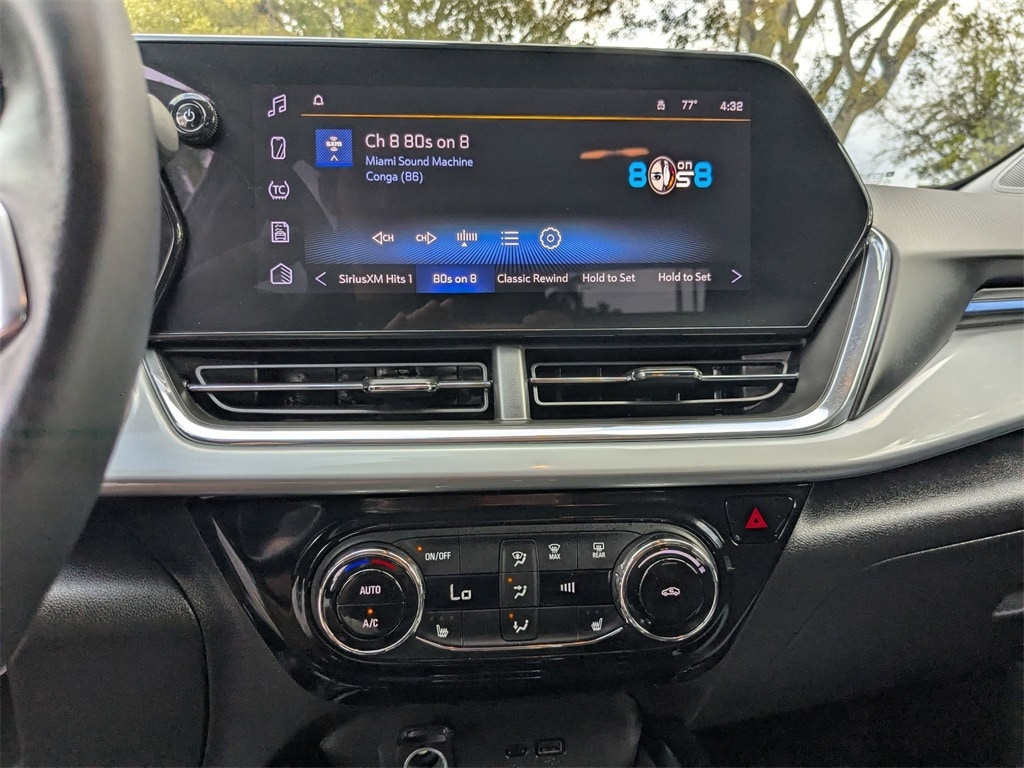 Thumbnail: 2025 Chevrolet Trax - 19