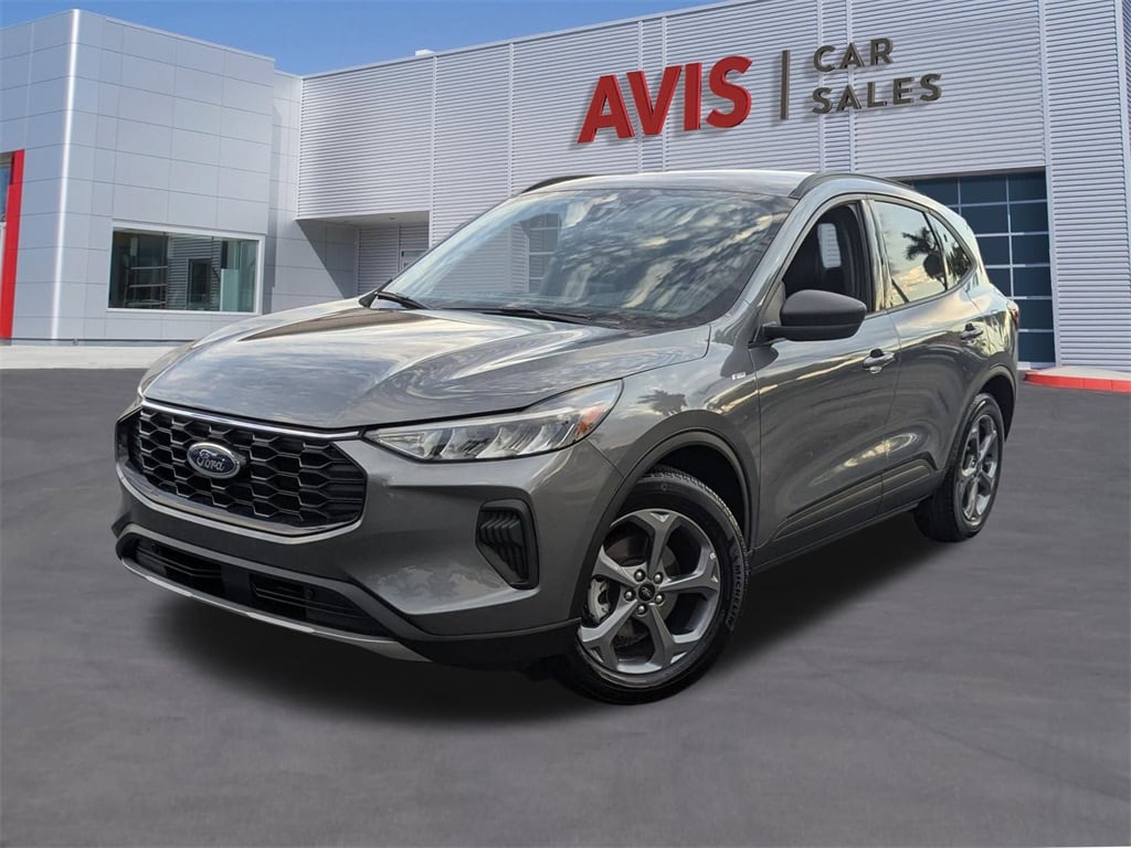 2025 Ford Escape ST-Line