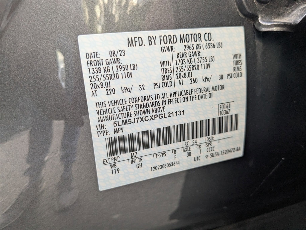 Thumbnail: 2023 Lincoln Aviator - 37