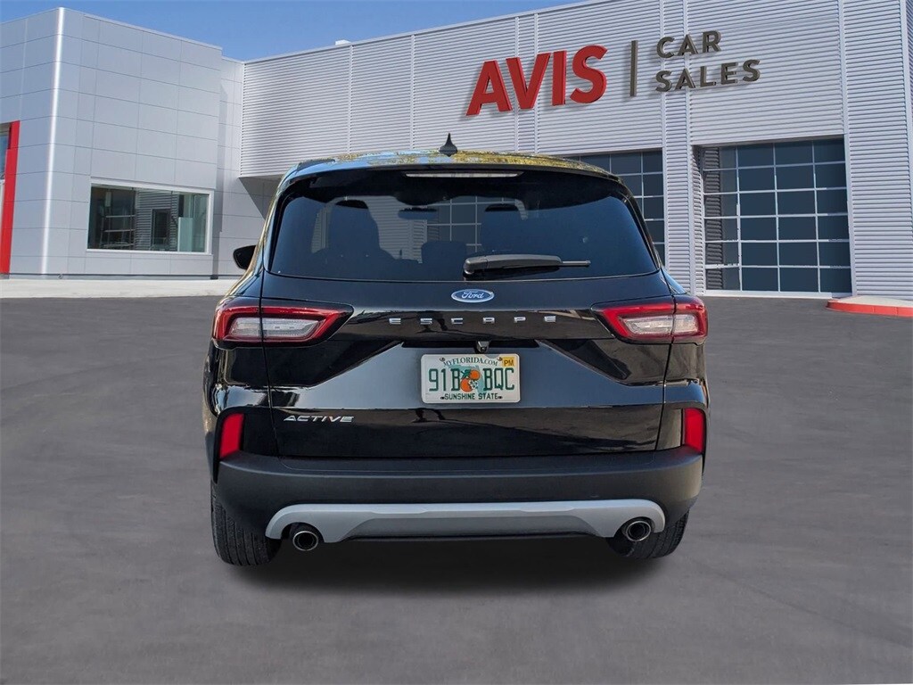 Thumbnail: 2025 Ford Escape - 9