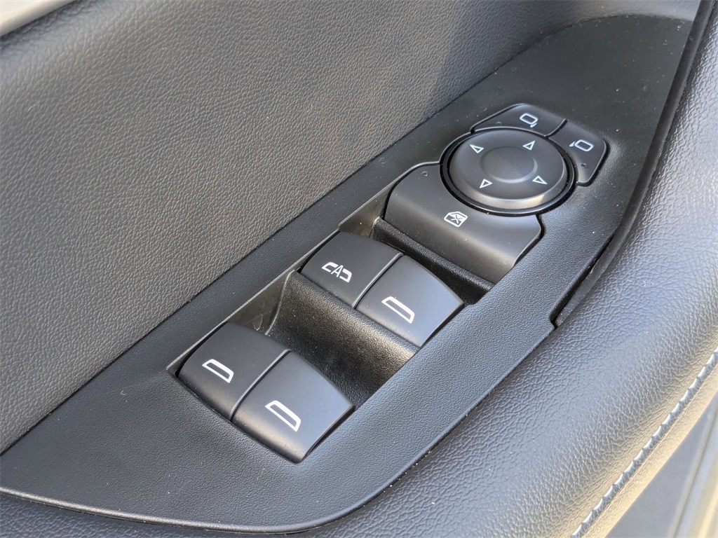 Thumbnail: 2025 Chevrolet Blazer - 15