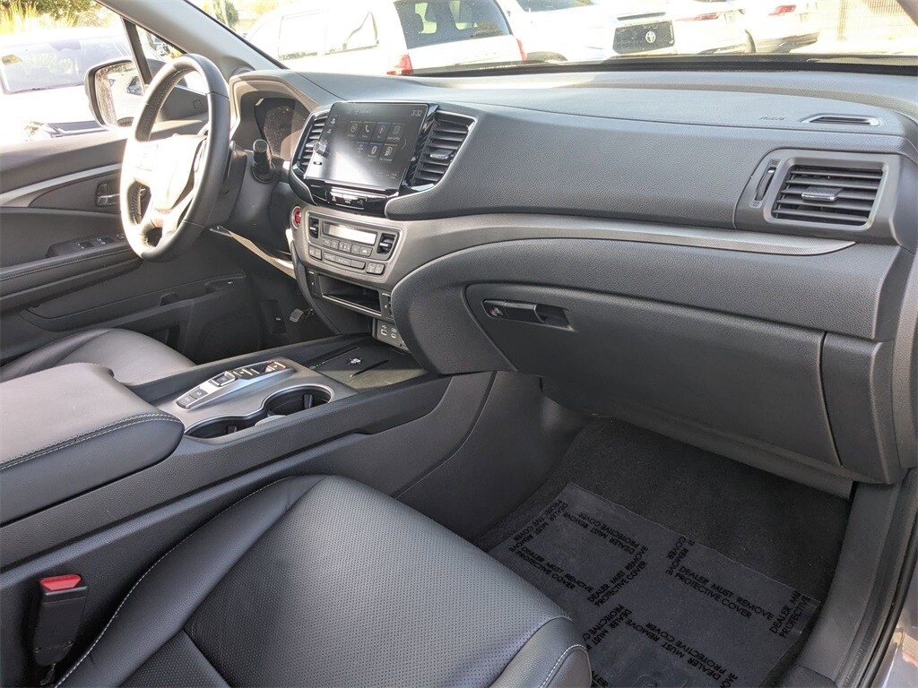 Thumbnail: 2025 Honda Ridgeline - 32