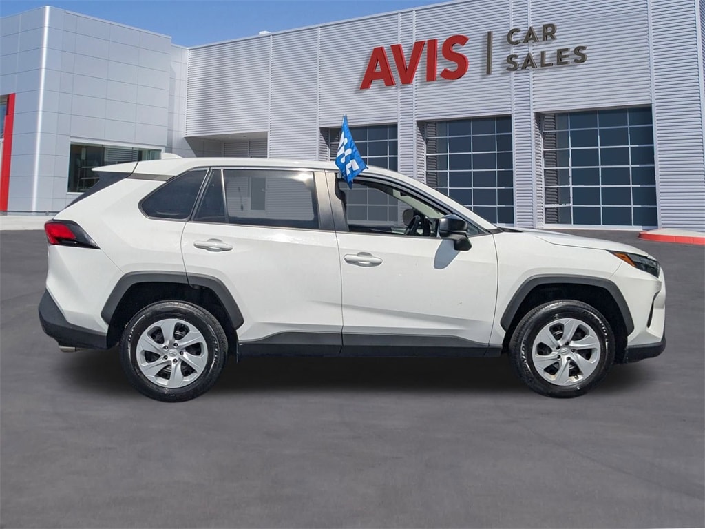 Thumbnail: 2023 Toyota RAV4 - 5