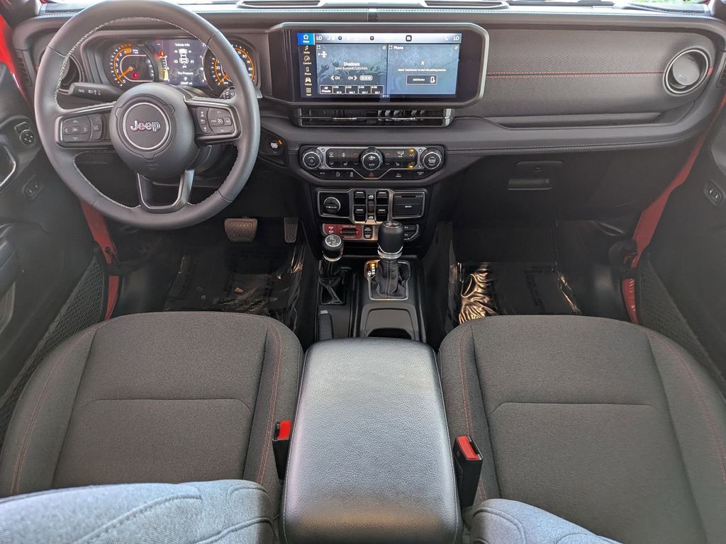 Thumbnail: 2025 Jeep Wrangler - 28