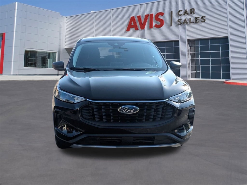 Thumbnail: 2025 Ford Escape - 2