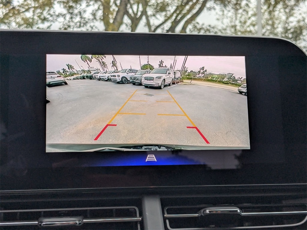 Thumbnail: 2025 Chevrolet Trax - 18