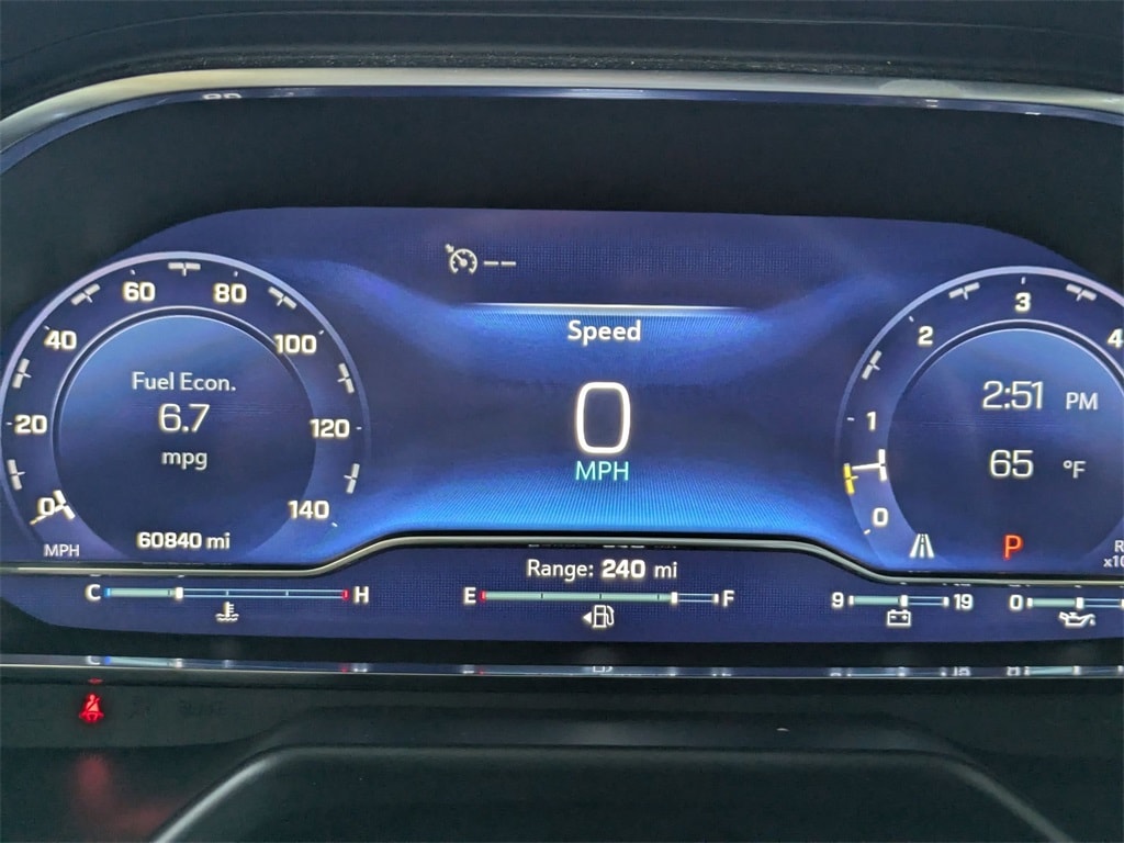 Thumbnail: 2023 Chevrolet Suburban - 16