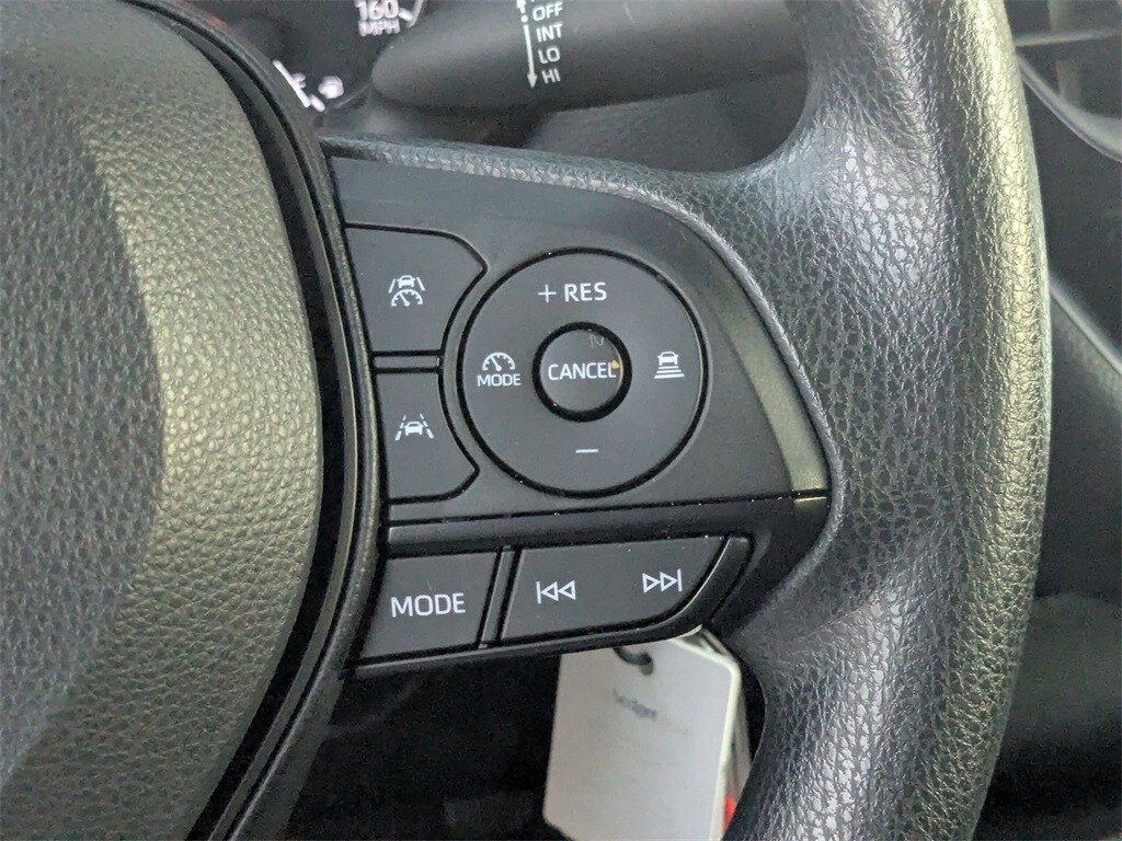 Thumbnail: 2025 Toyota Corolla - 26