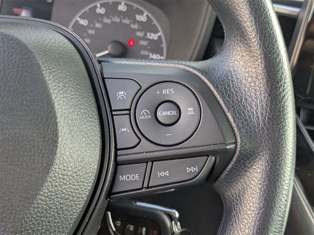 Thumbnail: 2025 Toyota Corolla - 26