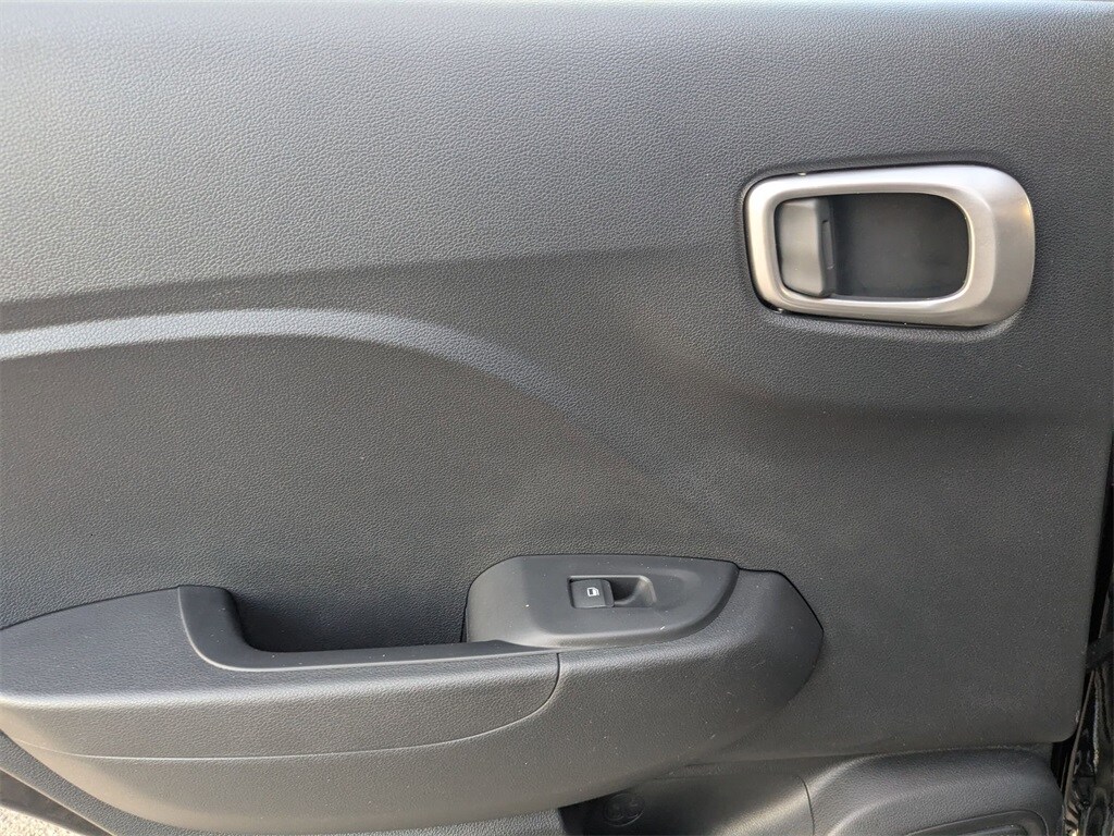 Thumbnail: 2025 Hyundai Venue - 24