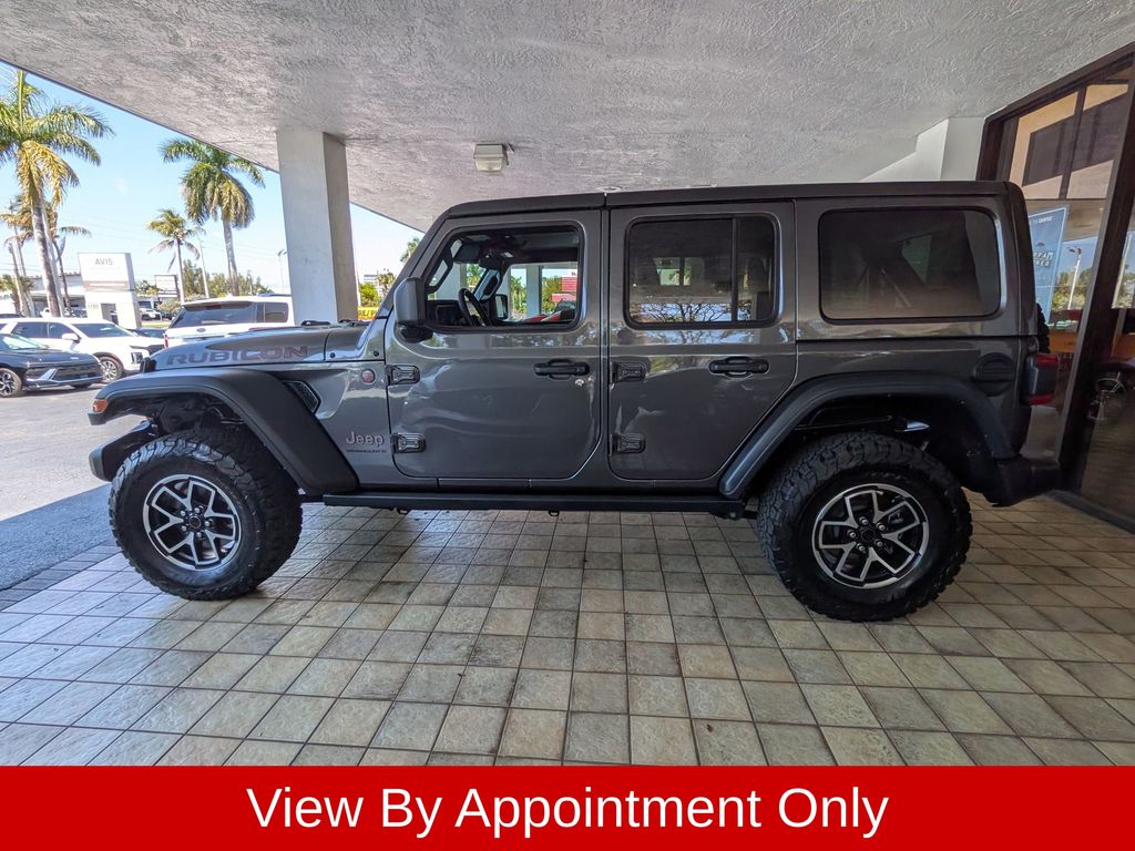 Thumbnail: 2025 Jeep Wrangler - 9