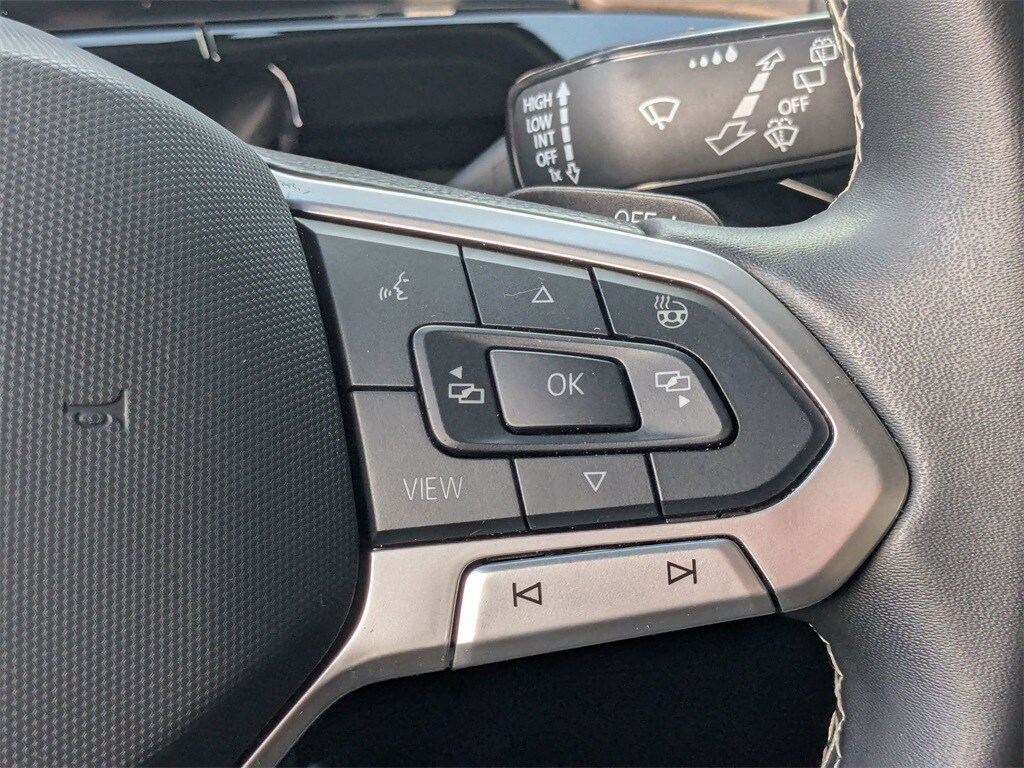 Thumbnail: 2025 Volkswagen Atlas - 23