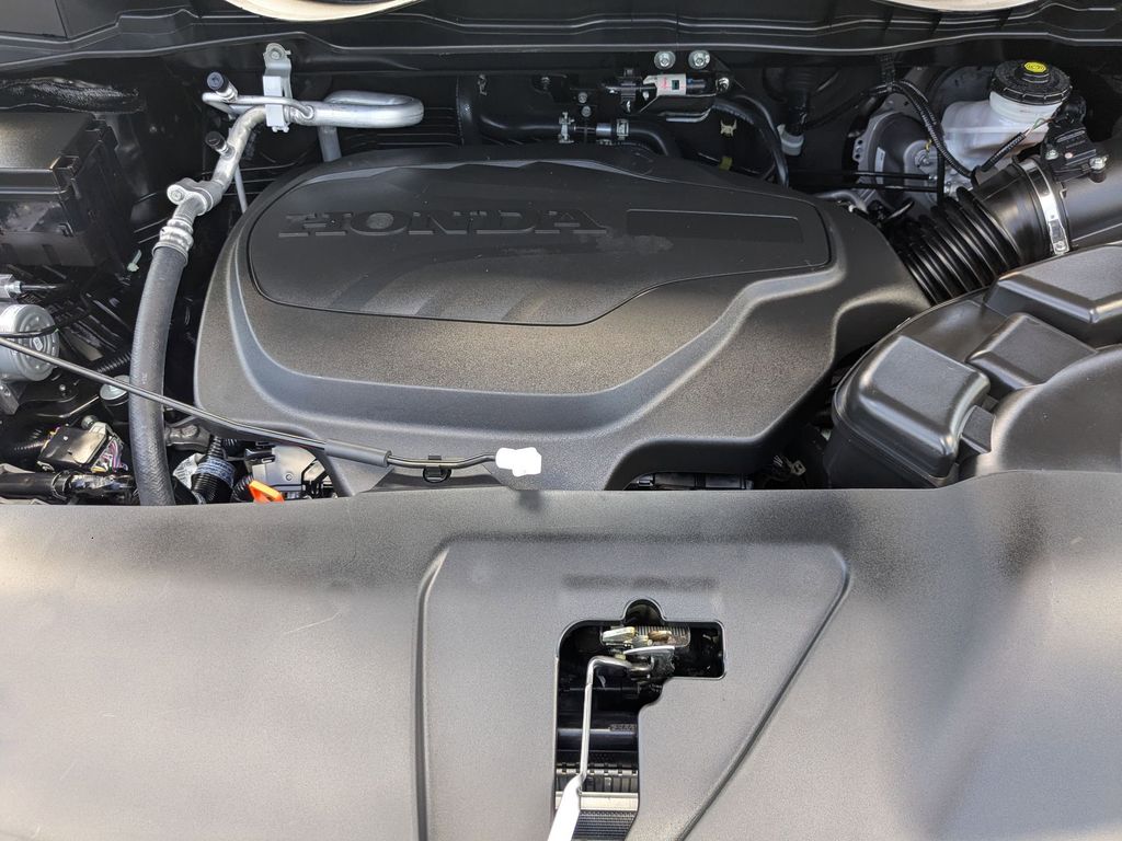 Thumbnail: 2025 Honda Odyssey - 33