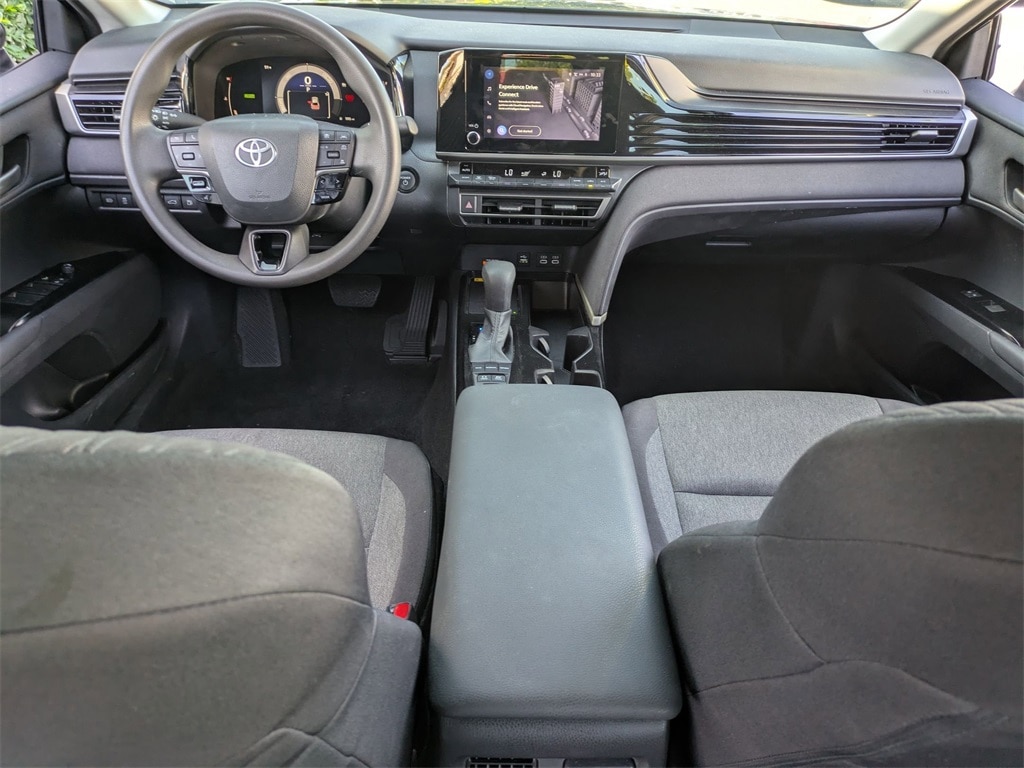 Thumbnail: 2025 Toyota Camry - 18