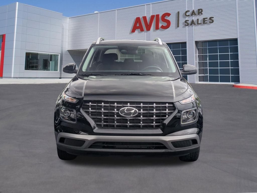 Thumbnail: 2025 Hyundai Venue - 2