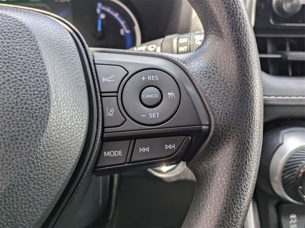 Thumbnail: 2024 Toyota RAV4 - 20