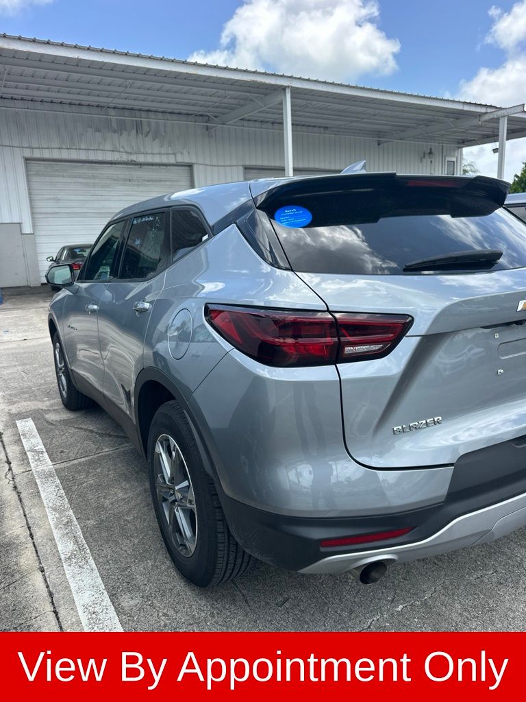 Thumbnail: 2025 Chevrolet Blazer - 9