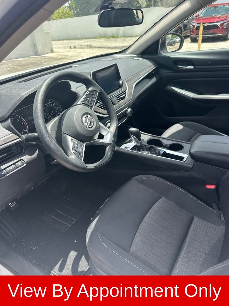 Thumbnail: 2025 Nissan Altima - 4