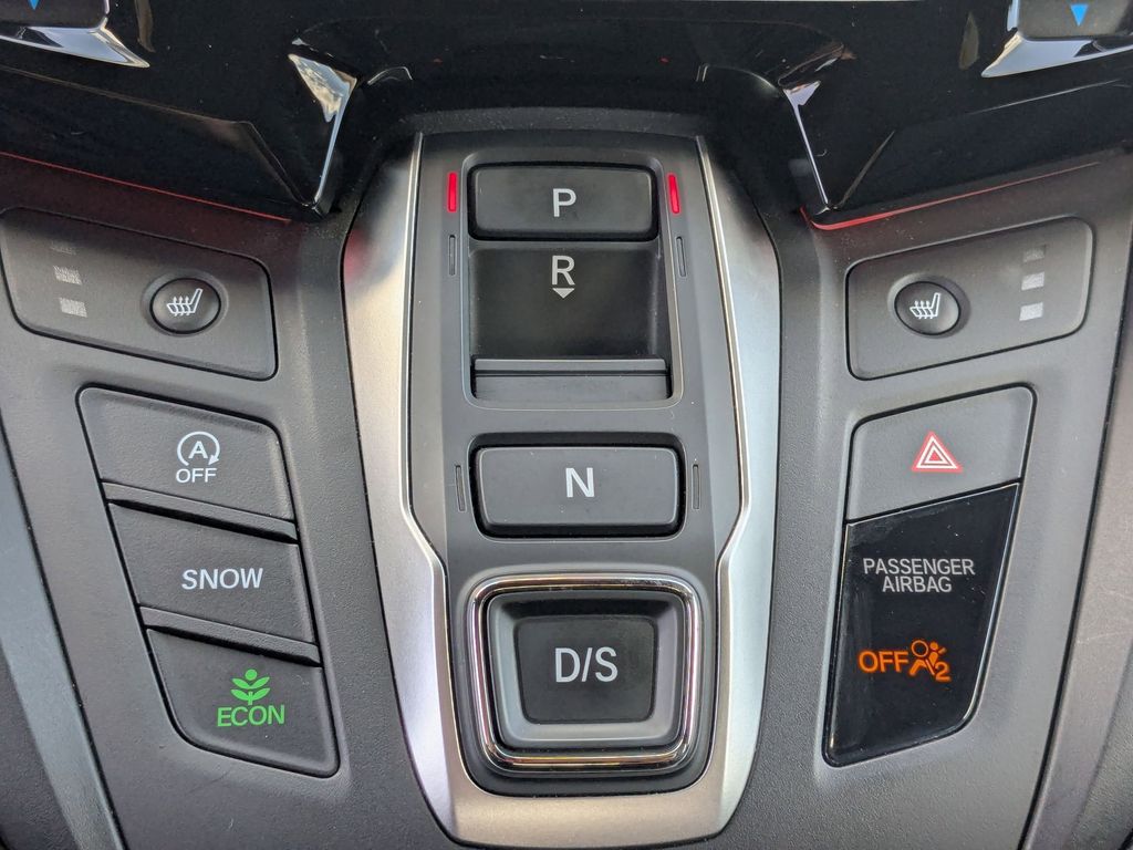 Thumbnail: 2025 Honda Odyssey - 17