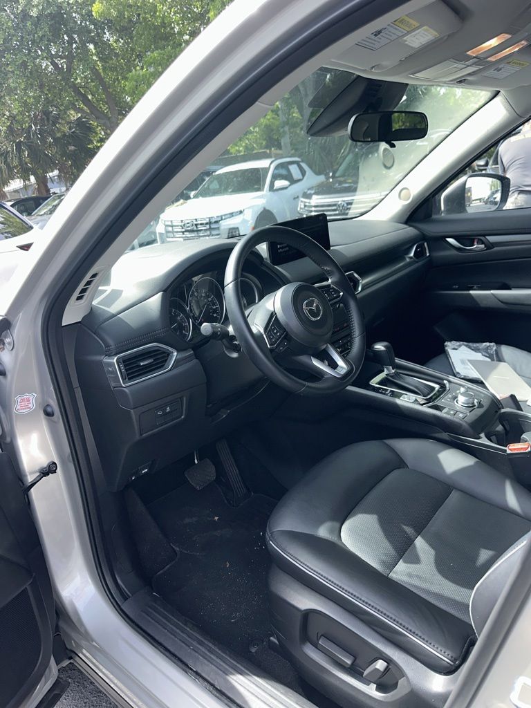 Thumbnail: 2025 Mazda CX-5 - 4
