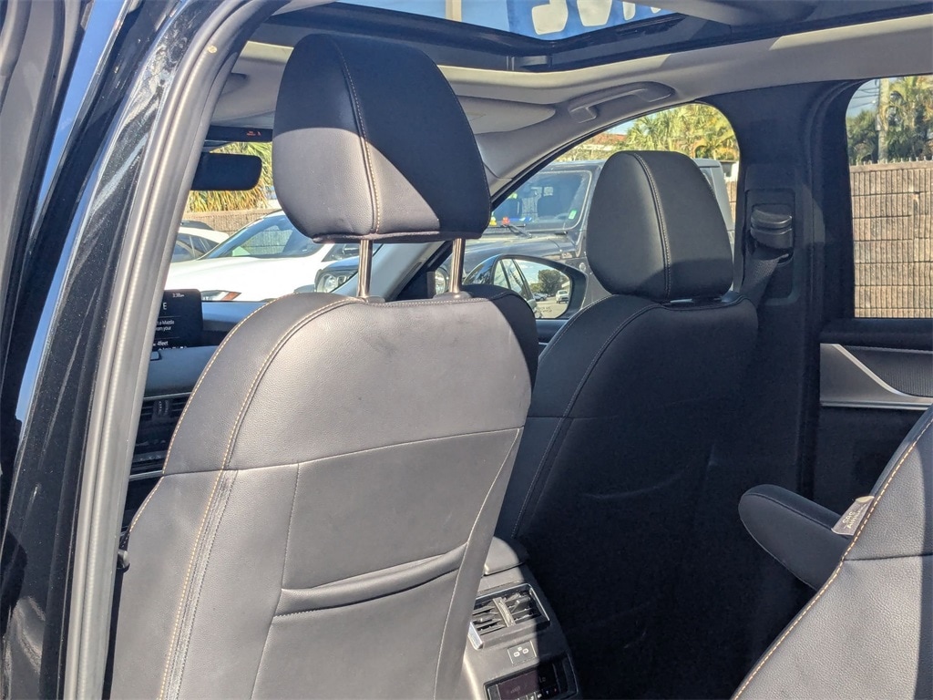 Thumbnail: 2025 Mazda CX-90 - 23